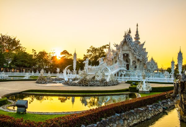 Hands at Wat Rong Khun